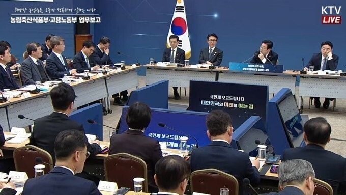 마을서 마주한 민주주의, 국정보고서 재확인하다 [왜냐면]