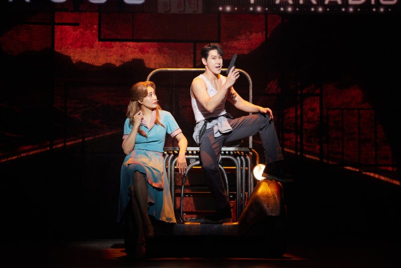 벼랑 끝 질주는 스스로 선택한 자유일까…‘보니 앤 클라이드’의 질문