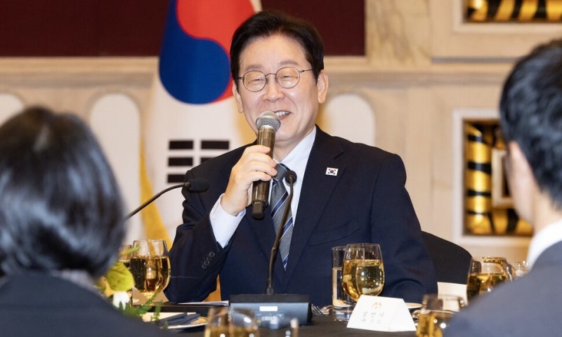 이 대통령 “이유 있는 싸움에 끼어들면 양쪽서 미움”…중-일 갈등에 ‘중립’