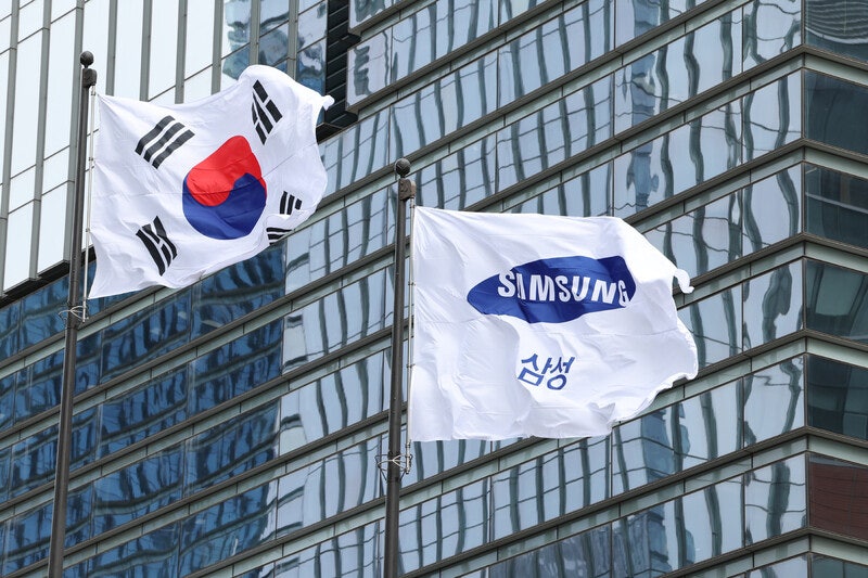 반도체 ‘슈퍼사이클’ 탄 삼성…연간 영업이익 100조원도 넘본다