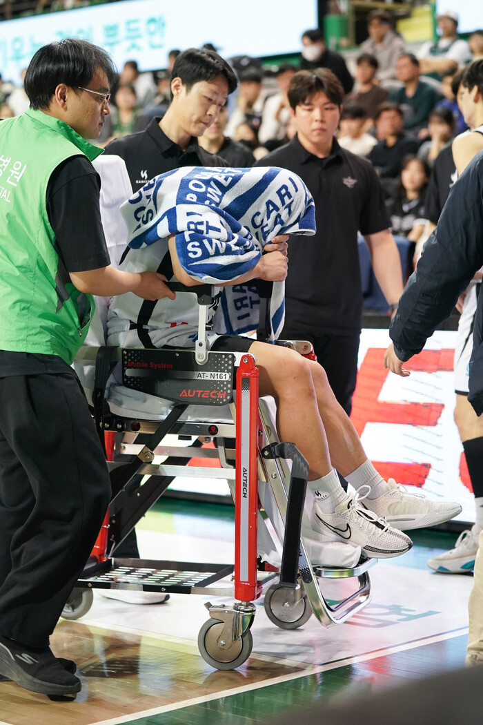 “악!”…프로농구 줄부상에 감독들 한숨이 깊어진다