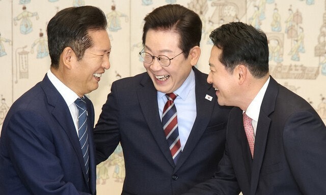 이 대통령, 16일 여야 지도부 오찬 제안…국힘 “모든 당 초청 부정적”