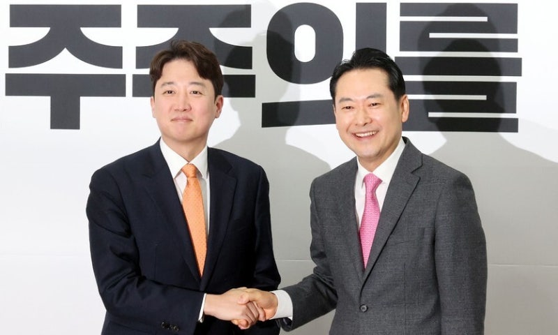 특검 핑계로 손잡은 이준석-장동혁, 본심은 ‘반 이재명 지방선거’