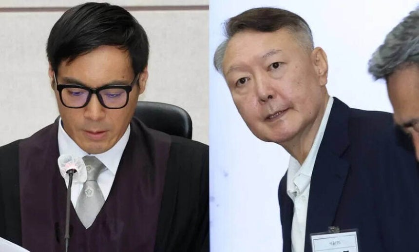 지난해 9월26일 서울 서초구 서울중앙지법에서 윤석열 전 대통령의 특수공무집행방해,직권남용 권리행사방해 등 혐의 재판을 맡은 백대현 부장판사가 자료를 살펴보고 있다.(왼쪽) 오른쪽은 같은 날 해당 재판에 출석한 윤