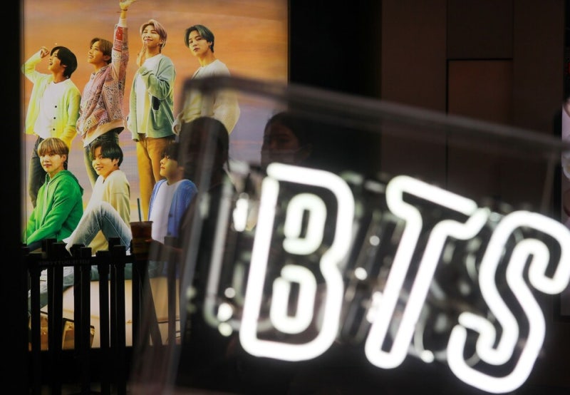 BTS 광화문광장 ‘아리랑’ 공연, 넷플릭스 전 세계로 생중계 한다