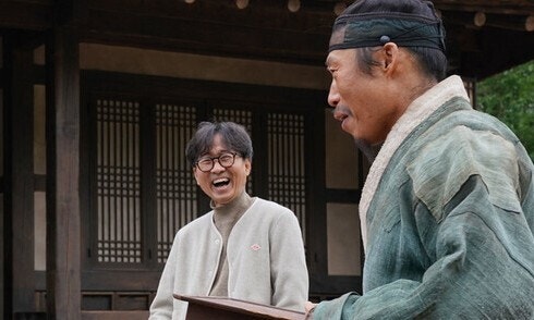 '왕과 사는 남자' 박스오피스 2위 등극