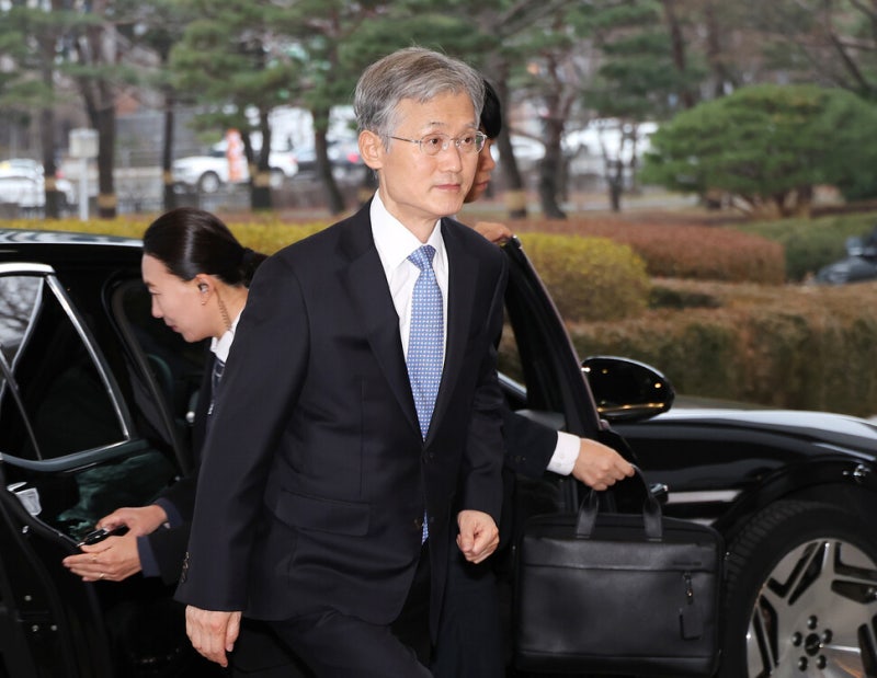 [사설] ‘사법개혁’ 성찰·대안 없이 반대만 하는 대법원장