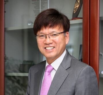 “친일은 정상” 막말 이병태·‘대북송금 변호인’ 정일연 기용 논란