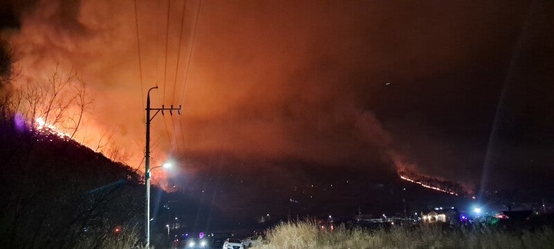 ‘경북 산불’ 때처럼 이번 겨울 강수량 ‘반토막’…봄철 산불 비상