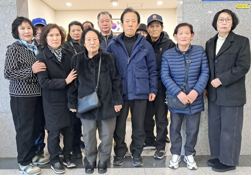 “이제 제발 명예회복을”…실미도 사형집행 54주기 유족들의 오열