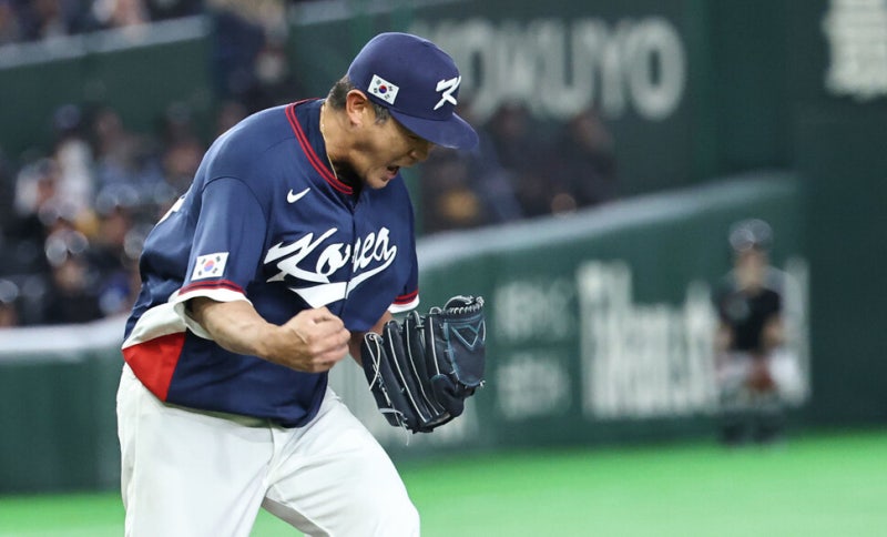 희끗희끗한 머리와 느리디느린 공, 그들이 남긴 ‘야구의 품격'