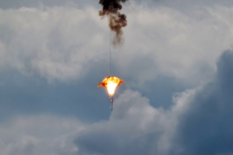 병사가 없는, 마치 게임 같은 전쟁 [아침햇발]
