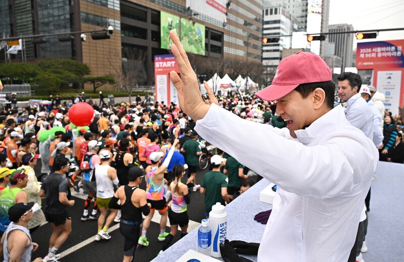 돌아온 이정현 “내일까지 접수 연장”…오세훈쪽 “혁신 선대위가 먼저” 고수