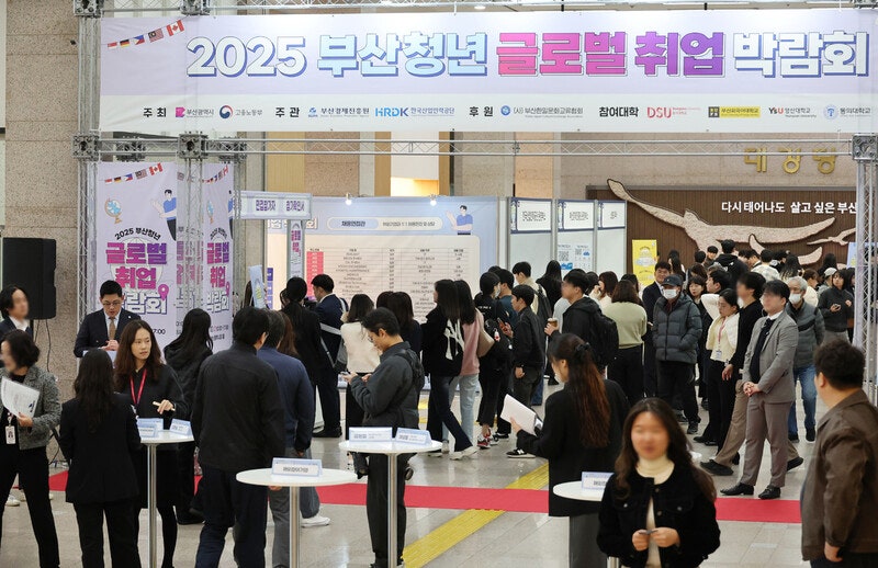 머물고, 돌아오고, 들어오는 도시 [세상읽기]