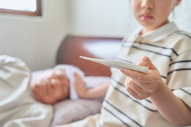 ‘가족돌봄’ 청소년 절반이 초등생 때 시작…35.2%는 가족부양