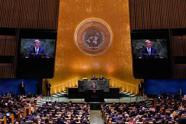 안토니우 구테흐스 유엔 사무총장이 지난해 9월23일 미국 뉴욕 유엔 총회장에서 일반토의 개막 보고 연설을 하고 있다. 뉴욕/AFP 연합뉴스