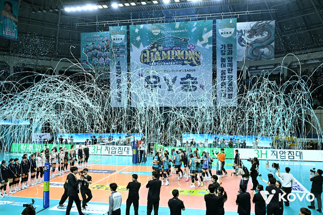 ‘리그 3위’ GS칼텍스, 사상 첫 포스트시즌 전승…5년 만에 우승