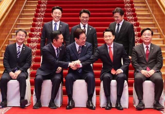 여야정, 중동 전쟁 속 민생경제회담…추경은 ‘접점’, 개헌은 ‘평행선’