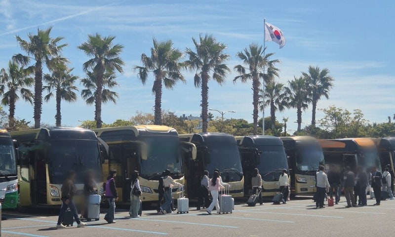 7700원→3만4100원…유류할증료에 붙잡힌 제주도민