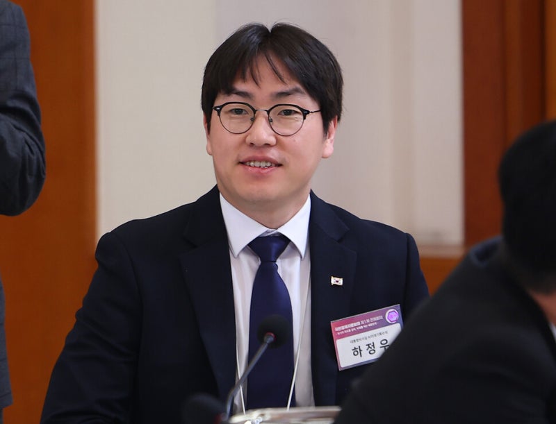 이 대통령 “넘어가면 안 돼요”…부산북갑 보궐선거 ‘하정우 변수’에 술렁