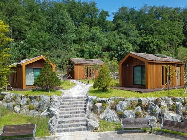 4월에는 아이와 함께 ‘북크닉’을 떠나봐요