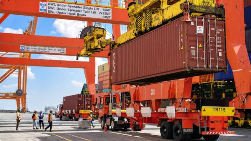 중재국 파키스탄, 이란행 6개 육상 수송로 발표…미국 ‘역봉쇄’에 구멍