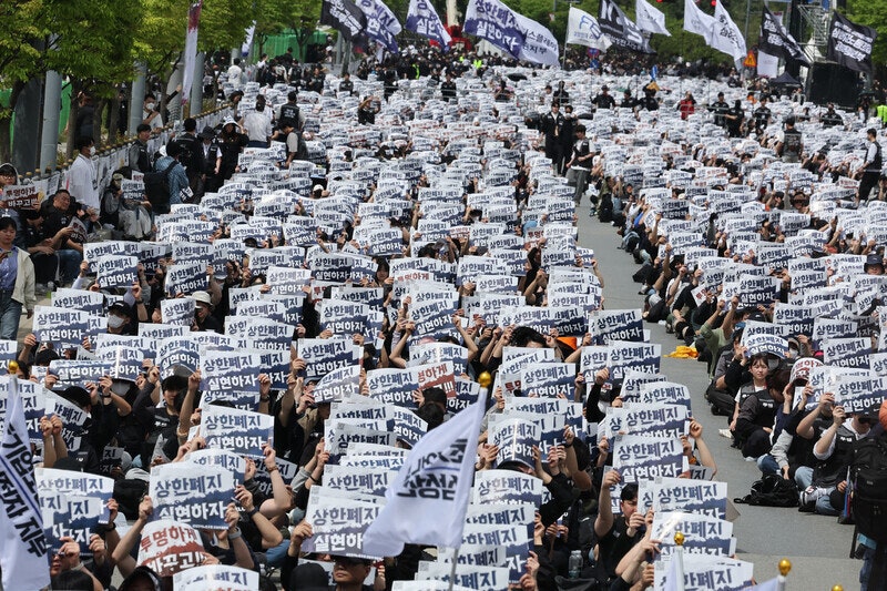 ‘사회적 연대’ 없는 삼성노조…노동계도 “성과 배분 고민을”