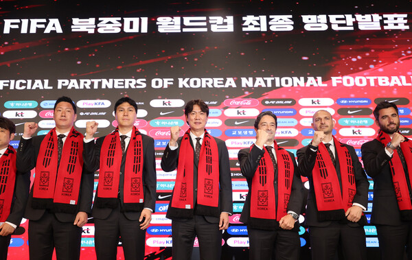 홍명보호, A매치 1경기 이기혁 발탁…손흥민·이강인 앞세워 월드컵 도전 장도