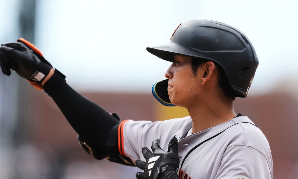 <b>이정후</b>, 콜로라도전서 MLB 데뷔 첫 <b>5안타</b>