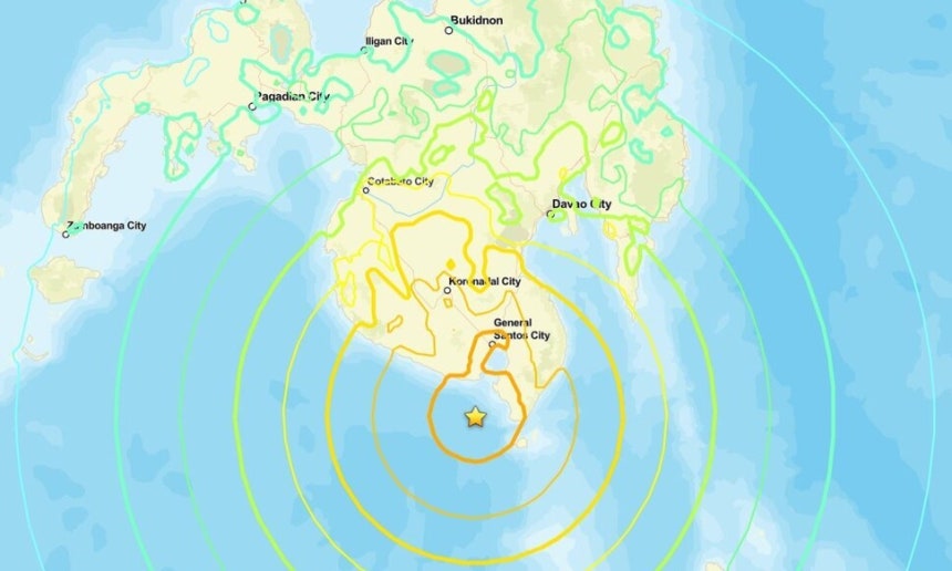 8일 아침 필리핀 민다나오섬 일대에서 발생한 규모 7.8 지진. 미 지질조사국(USGS) 누리집 갈무리