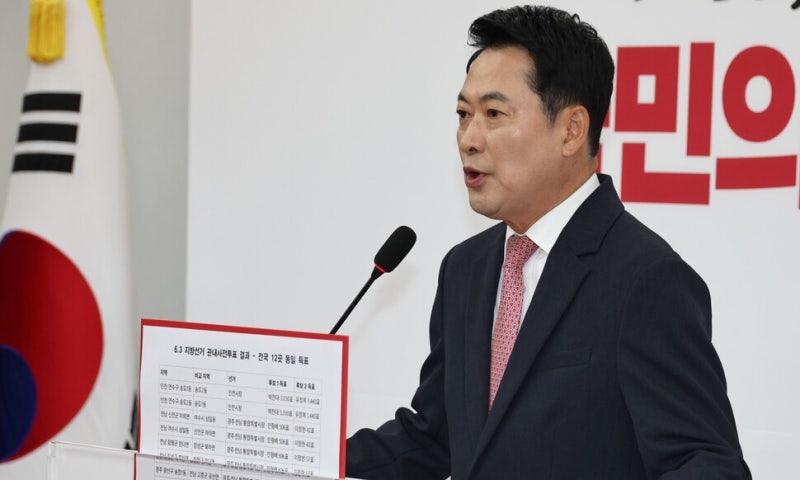 <b>장동혁</b> “‘재선거 특별법’ 발의 논의하겠다…사전투표 없애야”