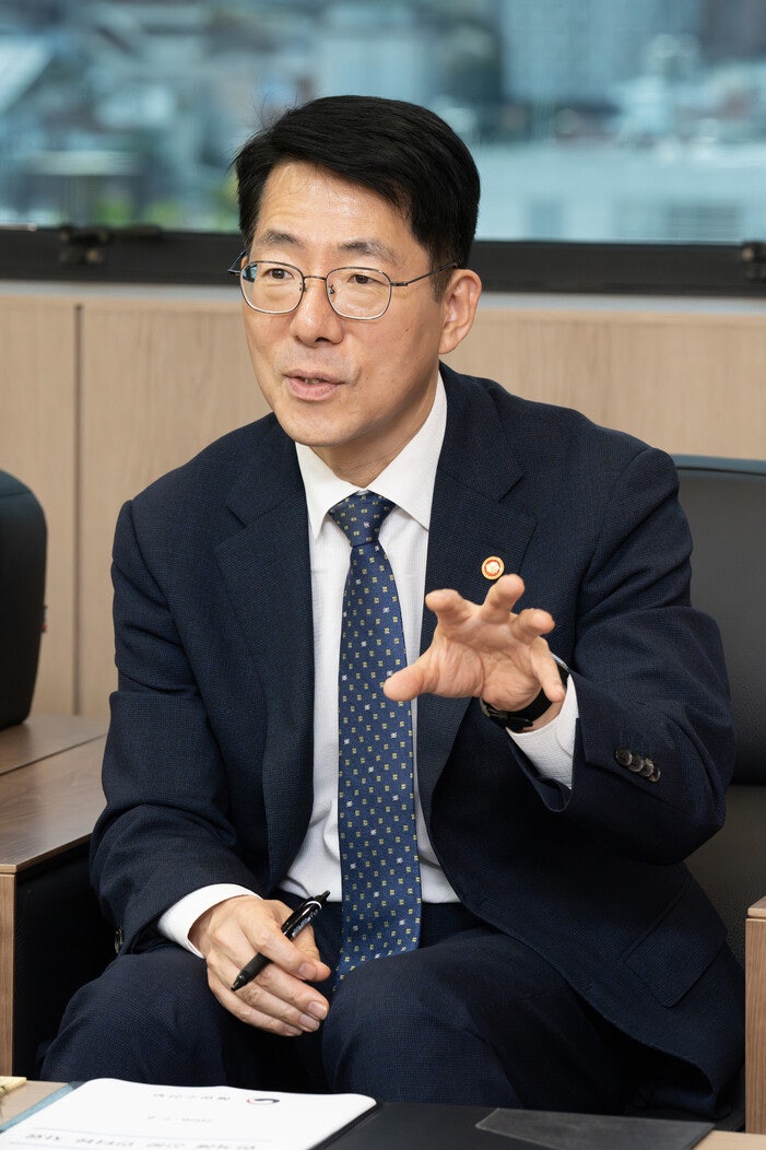 황종우 해수부 장관 “2030년 북극 정기항로 열겠다”