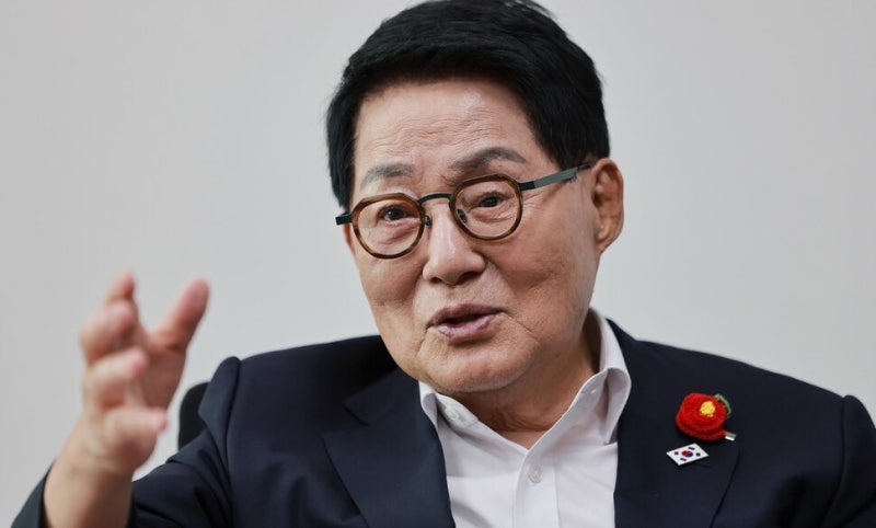 박지원 “왜 호남은 대대손손 희롱에 용서만 해야 하나”