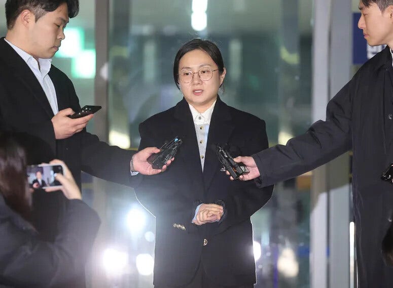 “박나래 행동 ‘매니저 갑질’ 맞다”…경찰, 검찰에 송치