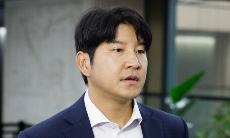 ‘<b>홍명보</b> 감독 <b>선임</b> 공개 비판’ 박주호, 경찰 참고인 조사