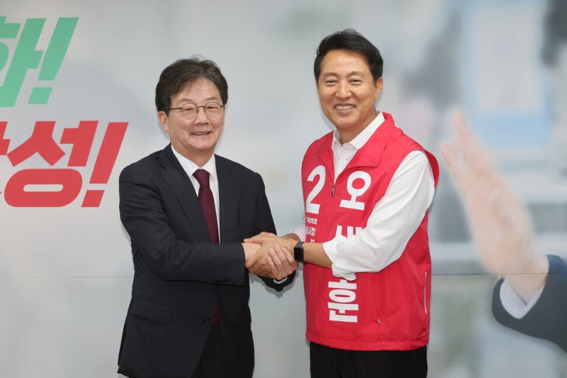 <b>유승민</b>, <b>오세훈</b>과 만찬 <b>회동</b>…보수통합·당 혁신 논의할 듯