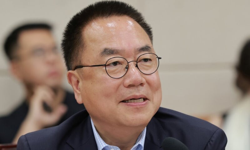 <b>서범수</b> ‘<b>돌려차기</b>’ 망언에 국힘 대변인 “‘<b>돌려차기</b>’ 날리고 싶다”