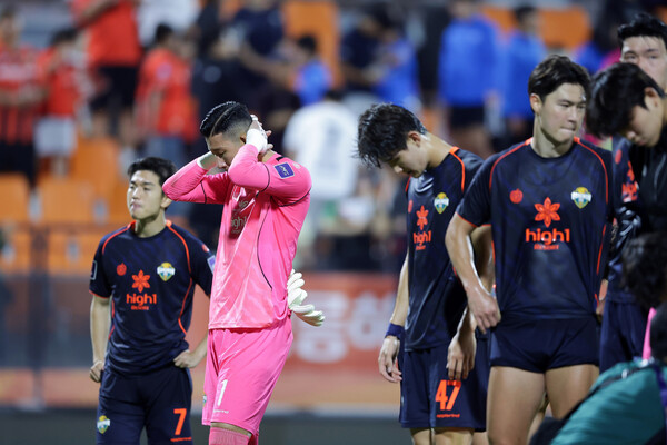 <b>강원</b>FC, <b>감바</b> 오사카에 연장전 <b>패배</b>…챔피언스리그2 무대로 밀려