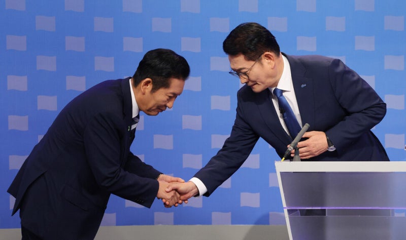 <b>송영길</b>, ‘<b>정청래</b> 붕어 아이큐’ 발언 <b>사과</b>…“동지에 쓸 말 아니었다”