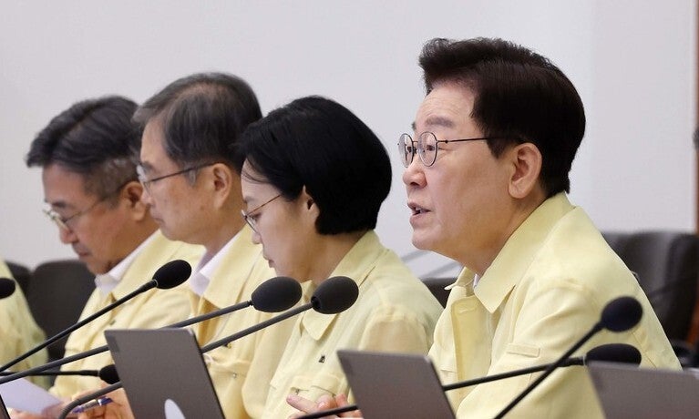 [속보] <b>이 대통령</b>, ‘선관위 특별검사’에 <b>이태한</b> 변호사 <b>임명</b>
