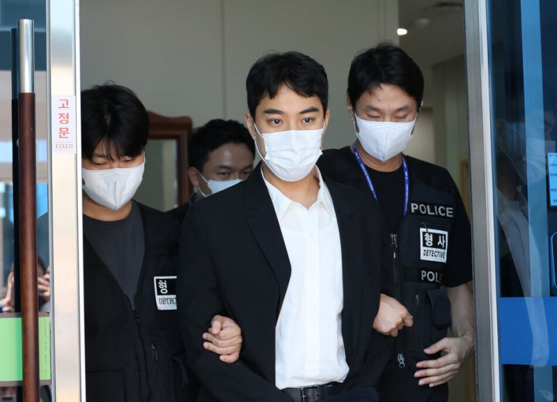 미성년자 성 착취물 제작·유포 혐의…<b>최영중</b> 전 청주시의원 <b>구속기소</b>