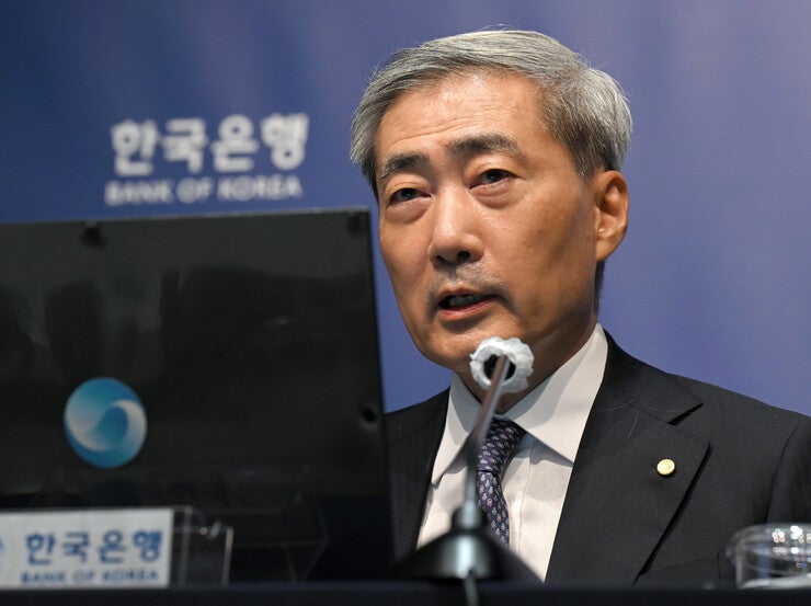 신현송 “정부 확장재정이 성장 올리는 투자면 금리인상과 엇박자 아냐”