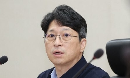 ‘이재명 기본주택’ 실무, 홍지선 국토장관 후보자…첫 지방 관료 출신