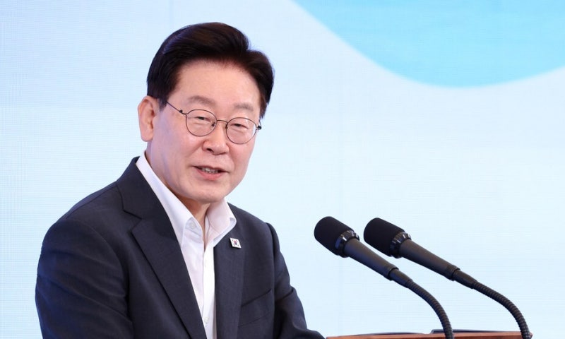 이 대통령 “망국적 부동산 투기, 무슨 수 써서라도 타파”