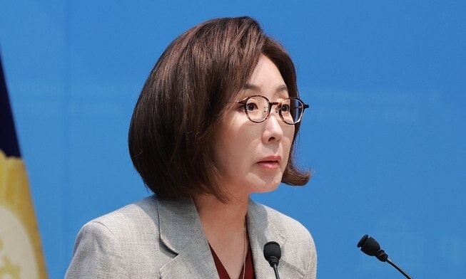 나경원 “용혜인방지법 발의”…<b>기본소득당</b> “내란 반성도 않고”