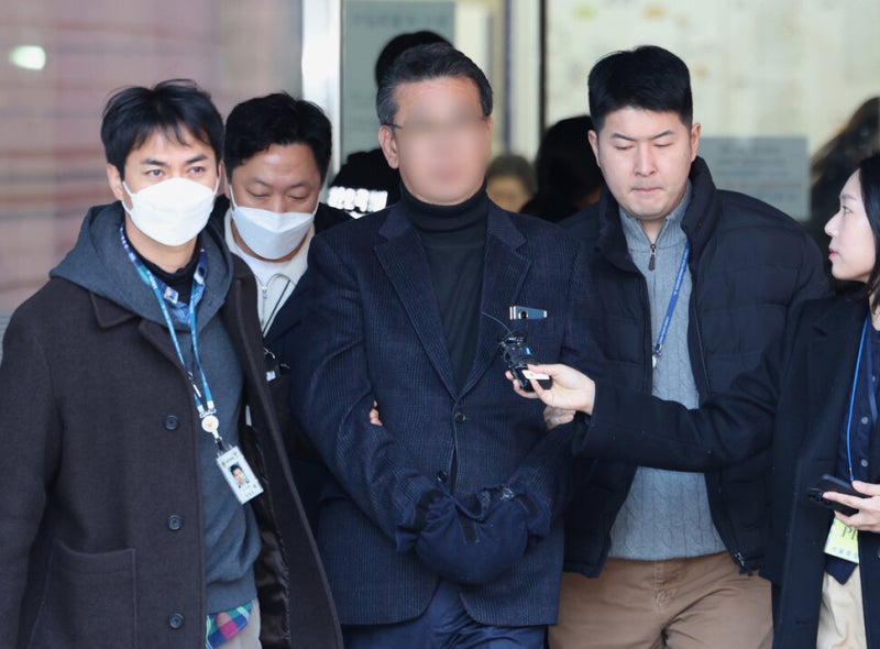 성범죄 재판 법정서 “중증 장애인 진술 못 믿어”…색동원 시설장 징역 15년