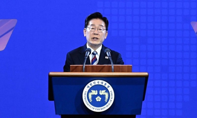 <b>이 대통령</b> “<b>종부세</b> 수정, 부정의 아냐…강남 집값 급락 이유 살펴봐야...