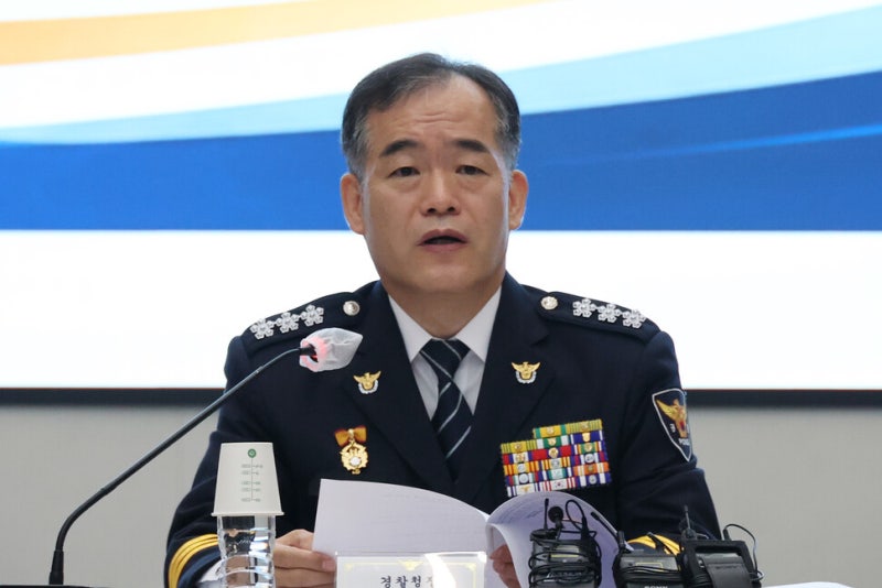 <b>김종철</b> 경찰청장 대행 “기본부터 다시…국민 신뢰 잃으면 존재 이유 없...