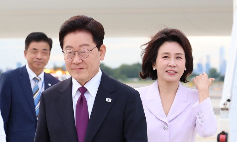 이 대통령 ‘매우 잘함’ 적극 지지층 넉달 새 반토막…41%→19%