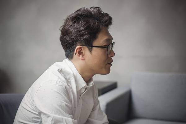 공자관 감독.사진 윤동길(스튜디오 어댑터 실장)